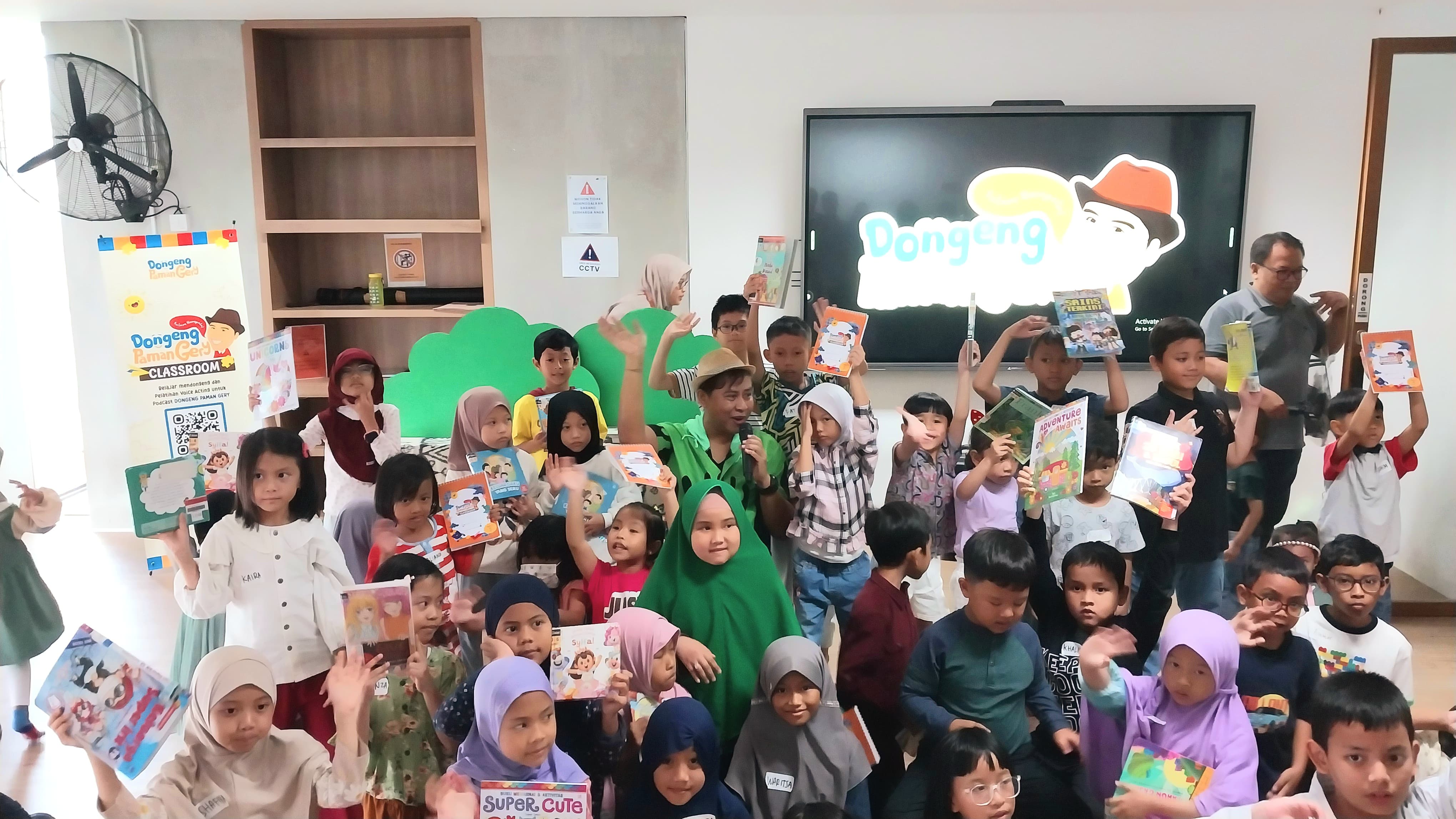 Dongeng Dan Kelas Bercerita Bersama Paman Gery